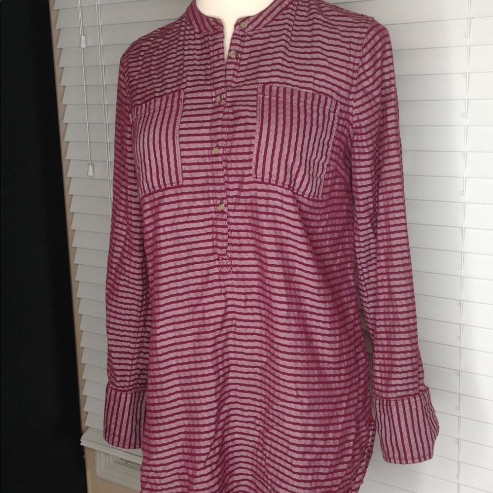 Merona long sleeve medium top